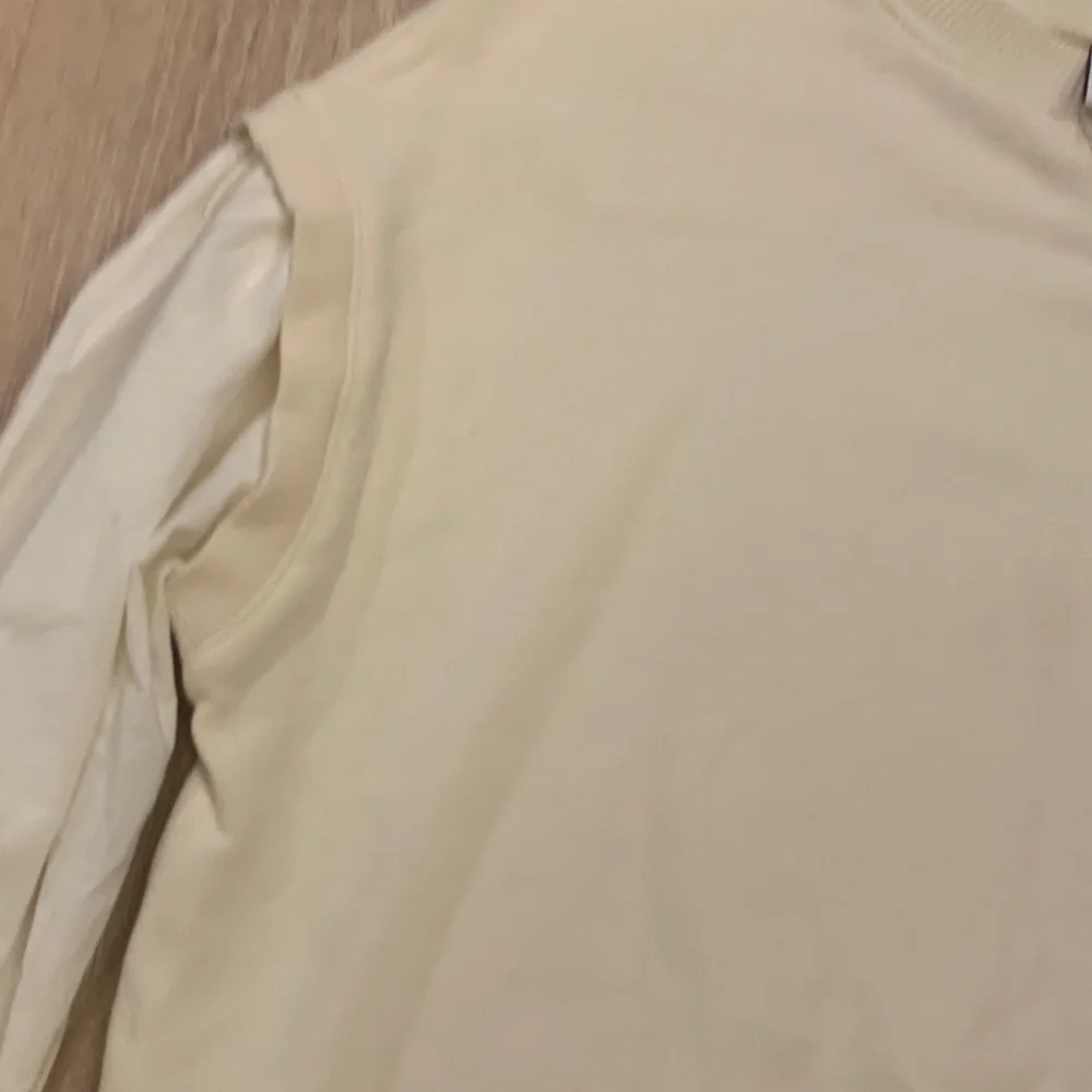 Zara Off-White Ribbed Top - Picture 6 of 6